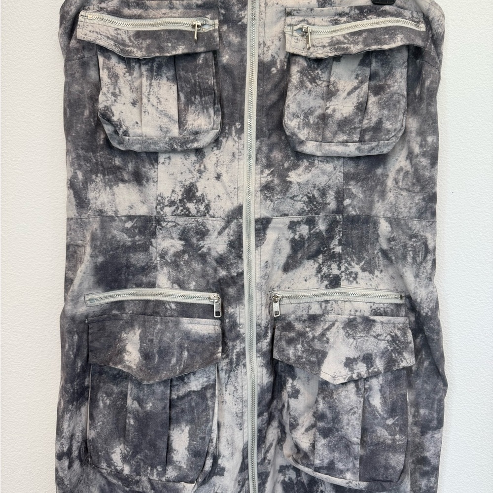 Gray and White Tie-Dye cargo dress